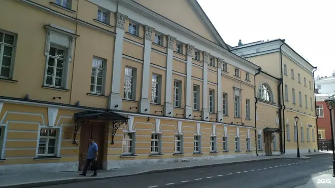 С утра поехали на проспект